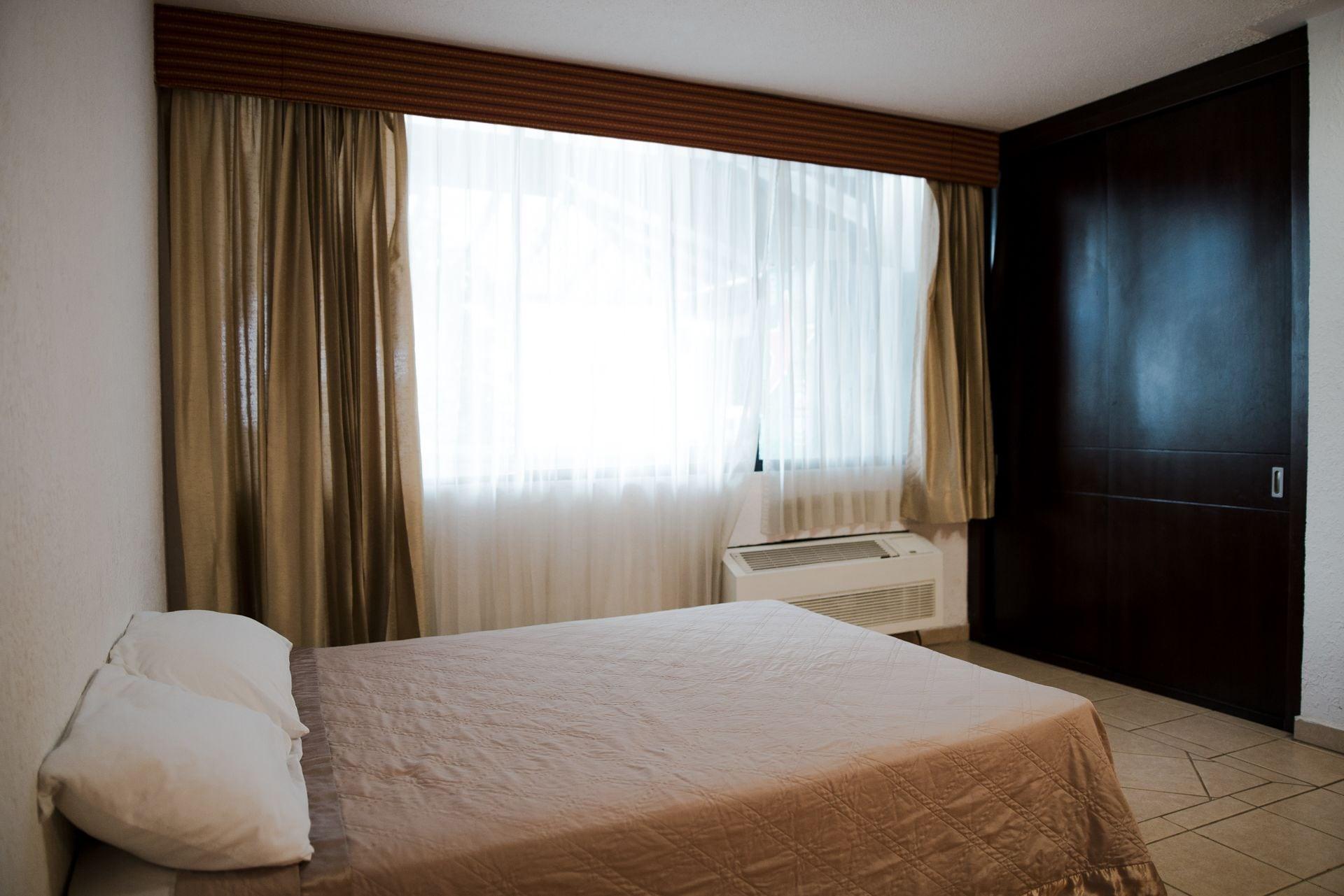 Eh Ejecutivo Urban Hotel Tepic Kültér fotó