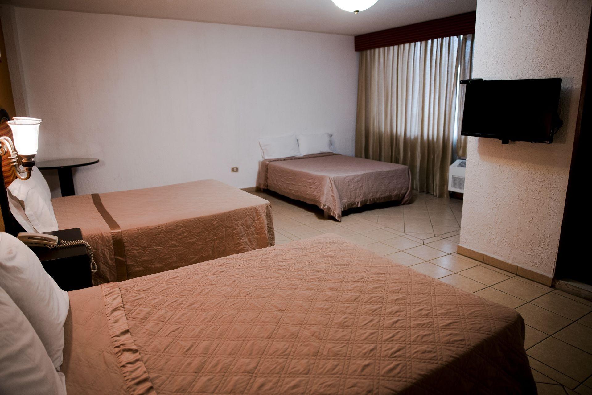 Eh Ejecutivo Urban Hotel Tepic Kültér fotó