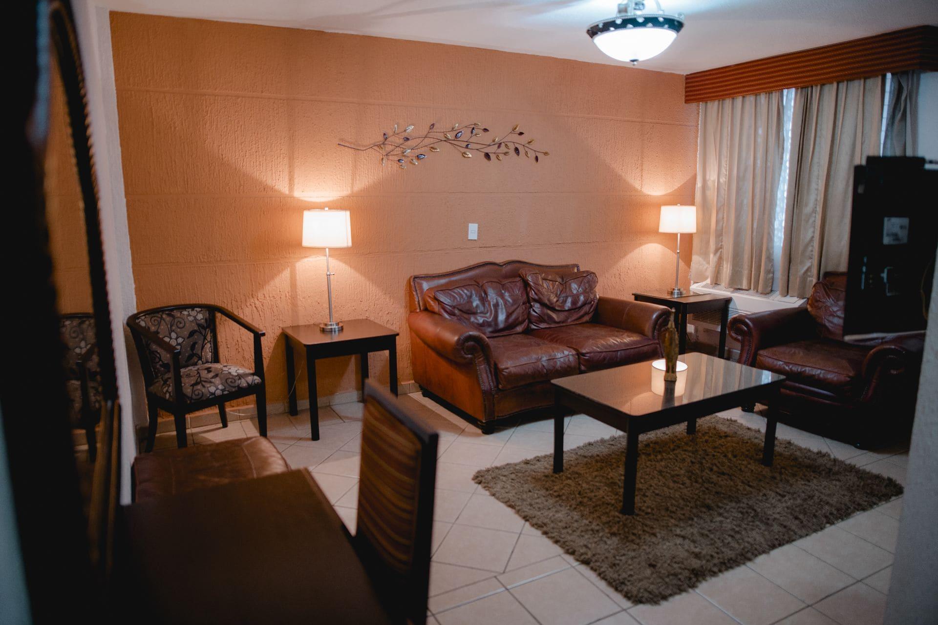 Eh Ejecutivo Urban Hotel Tepic Kültér fotó
