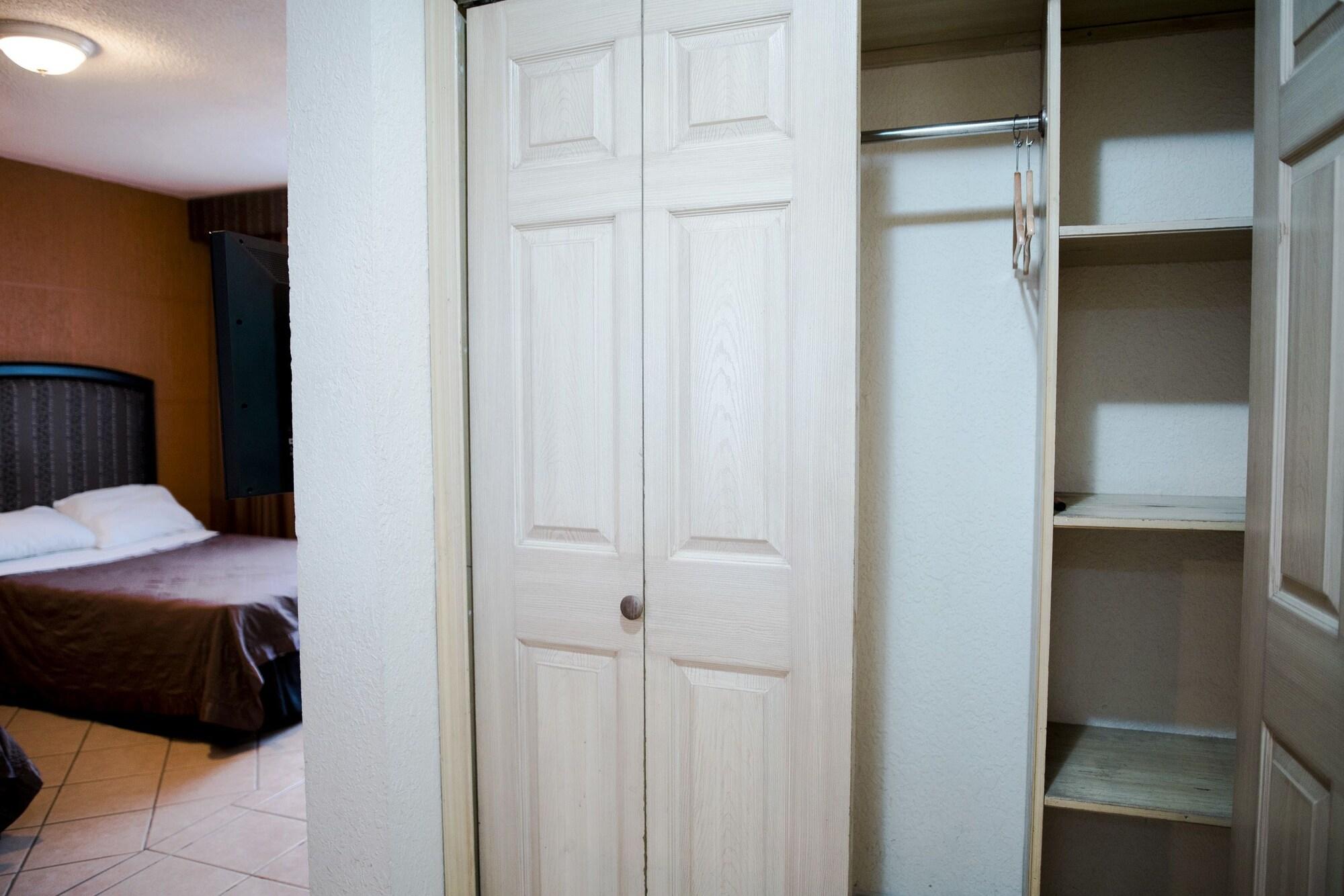 Eh Ejecutivo Urban Hotel Tepic Kültér fotó