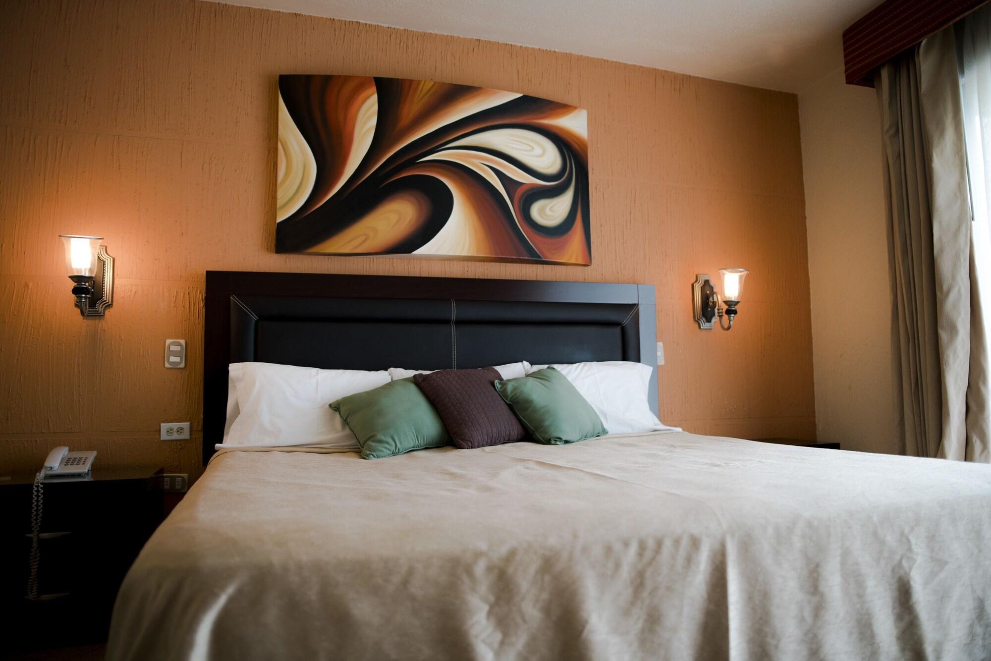 Eh Ejecutivo Urban Hotel Tepic Kültér fotó